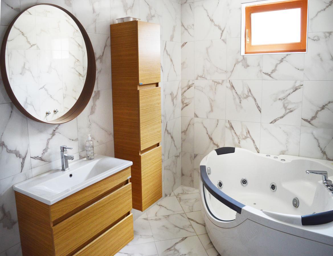 סקופיה Antigona Apartments חדר תמונה